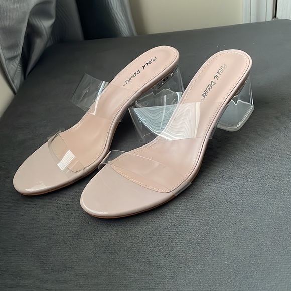 NWOT Womens Two-Piece Clear Vinyl Dress Sandals - Picture 6 of 6